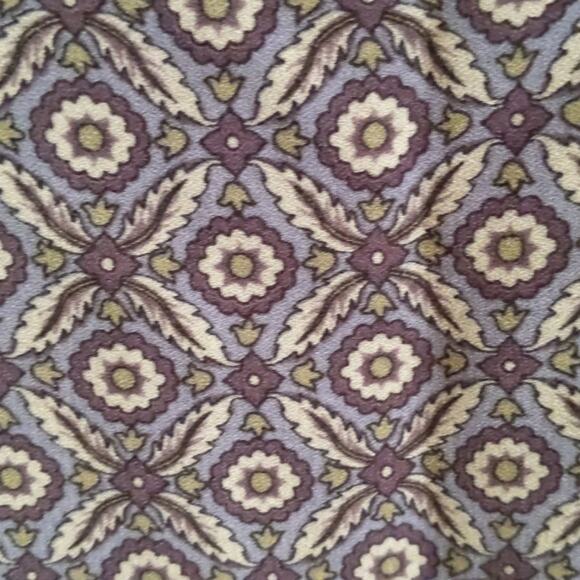 Forever 21 Sheer Shoulder Tunic Blouse - Picture 2 of 6